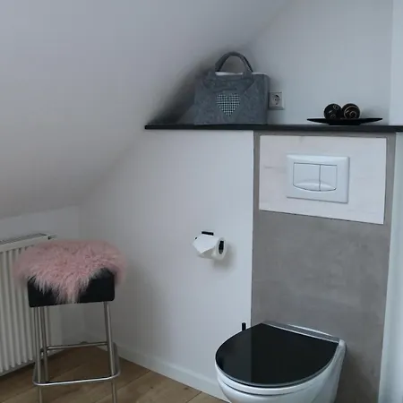 Tischi Apartman